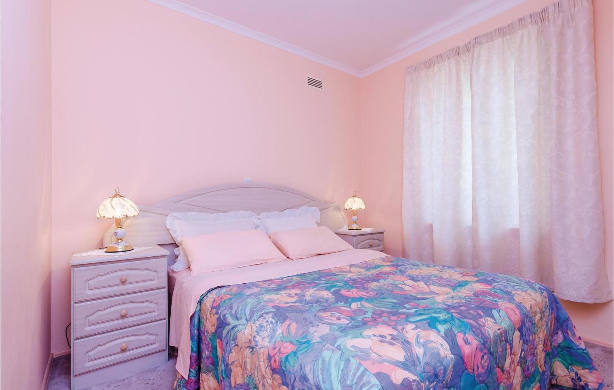 3 Bedroom Beautiful Apartment In Orasac Buitenkant foto