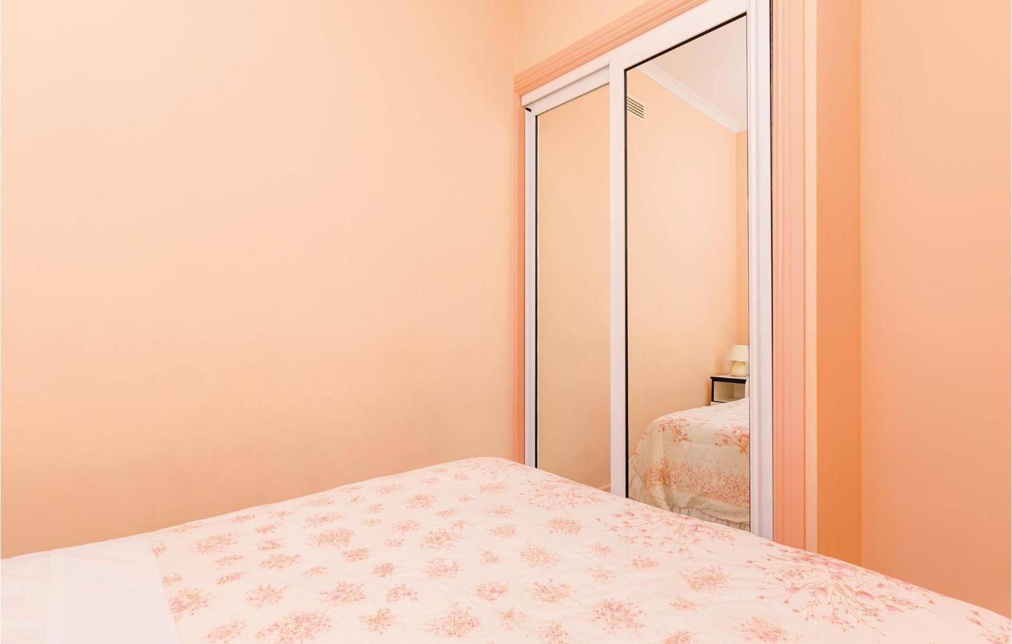 3 Bedroom Beautiful Apartment In Orasac Buitenkant foto